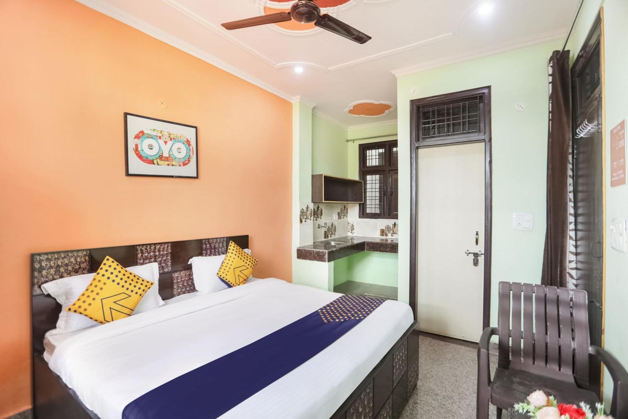 Spot On Main View Guest House Near Leisure Valley Park غورغاون المظهر الخارجي الصورة